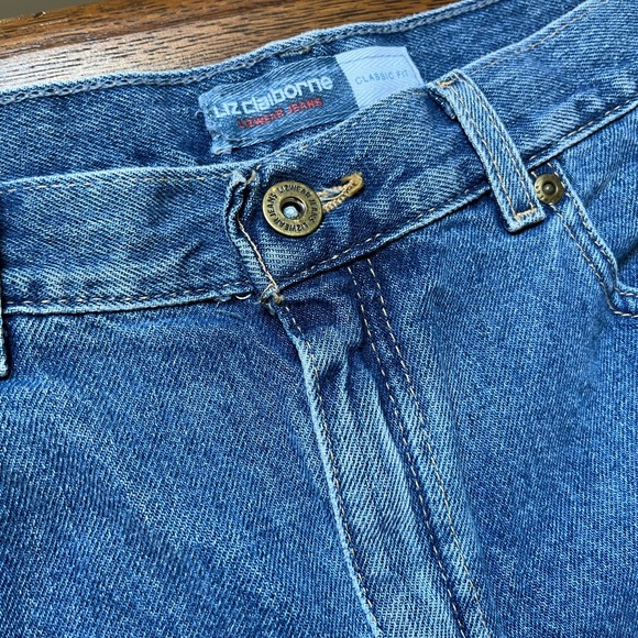 Vintage Liz Claiborne High Waisted Mom Jean Shorts Vintage - Picture 3 of 4